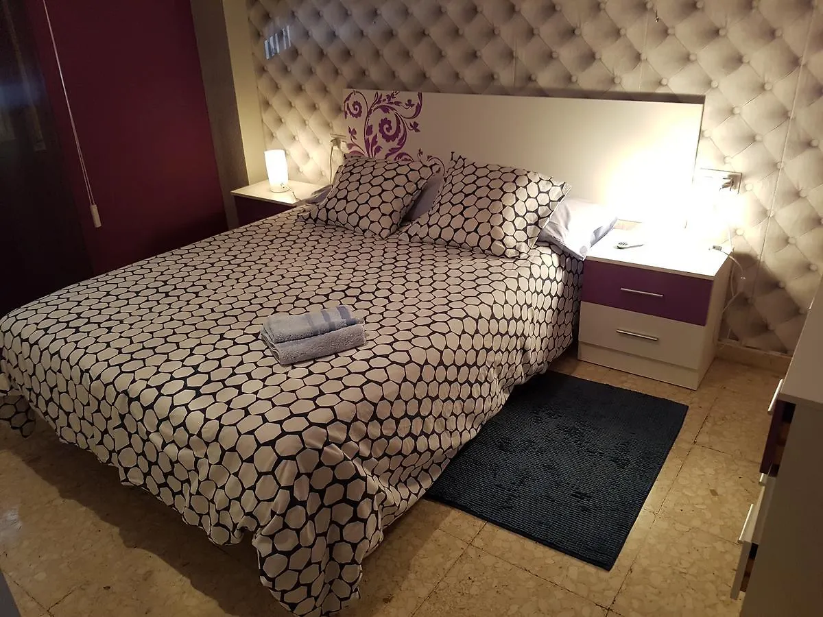 Habitaciones Bajondillo Τορρεμολίνος 0*,  Ισπανία